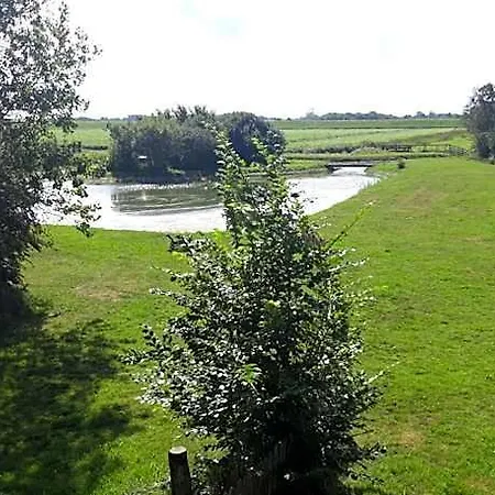 Eendrachtweg 4 Bed and Breakfast